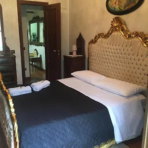 https://casa-santa-lucia.catania-hotels.net